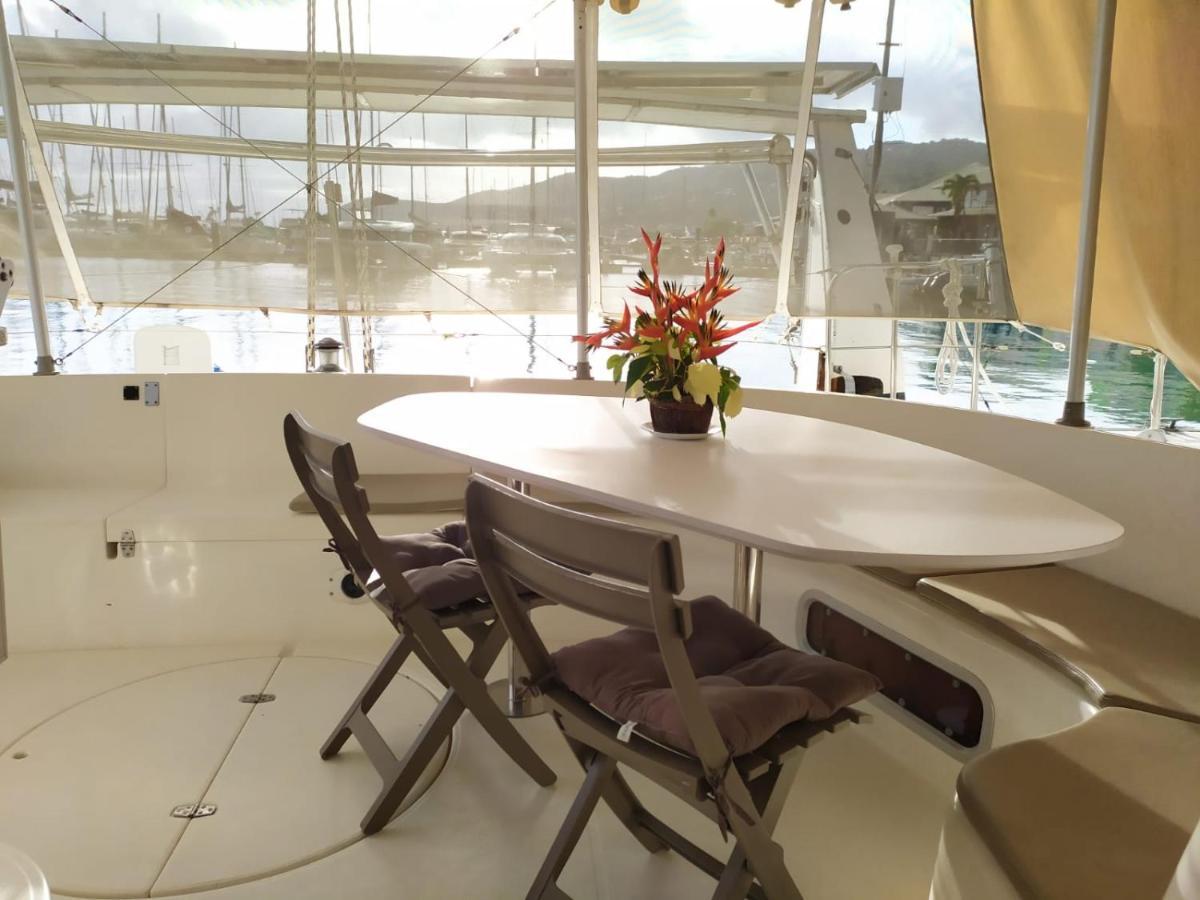 Imagine972 Martinique Bateau Hotel A Quai Le Marin 3 Cabines 3 Salles De Bains 6 Pers Maxi Exterior foto
